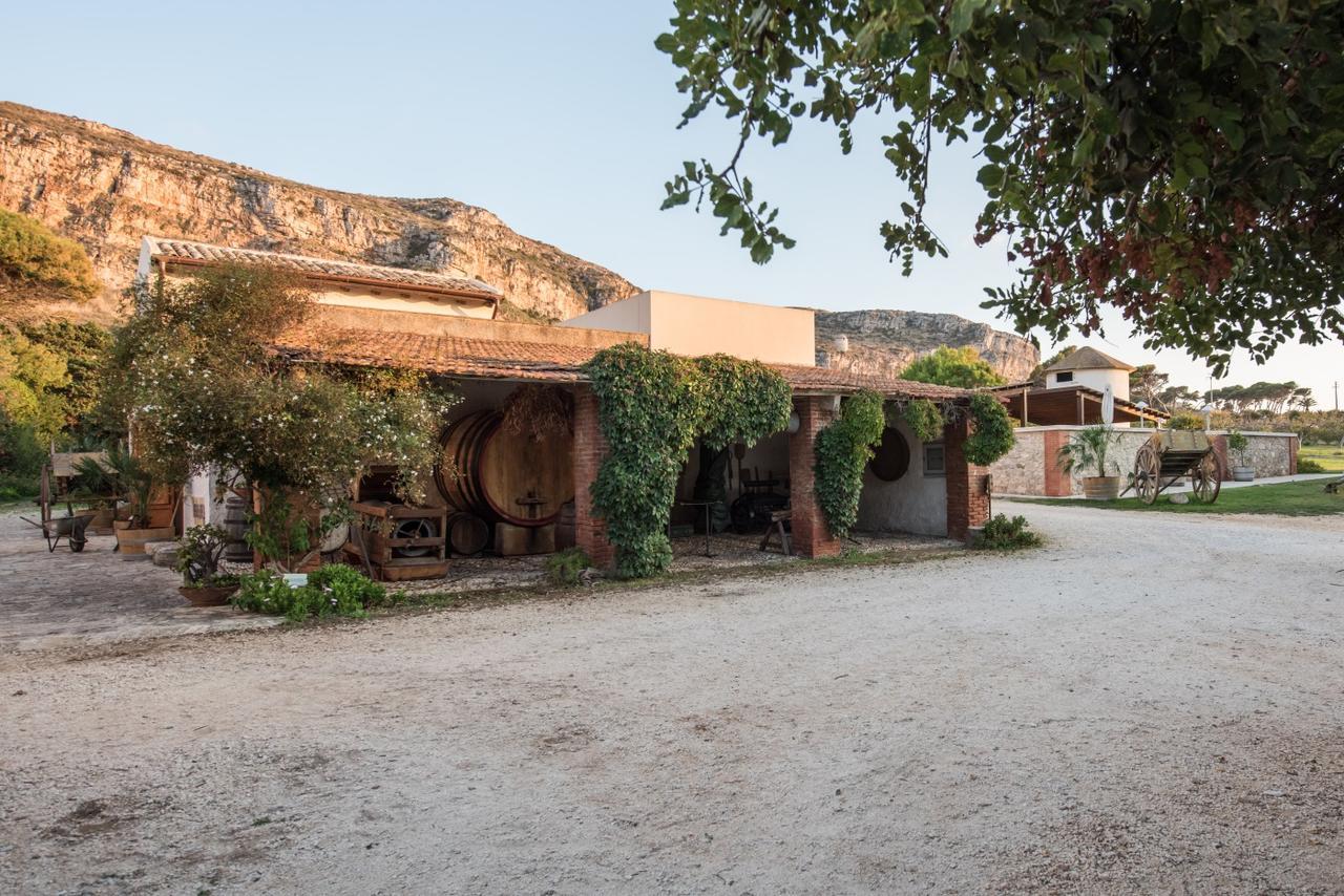 Azienda Agrituristica Tenuta Pizzolungo Erice Exterior photo